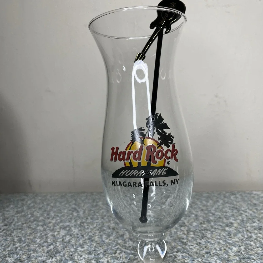 Hard Rock Cafe Hurricane Glass Niagara Falls NY Souvenir with Guitar Stirrer